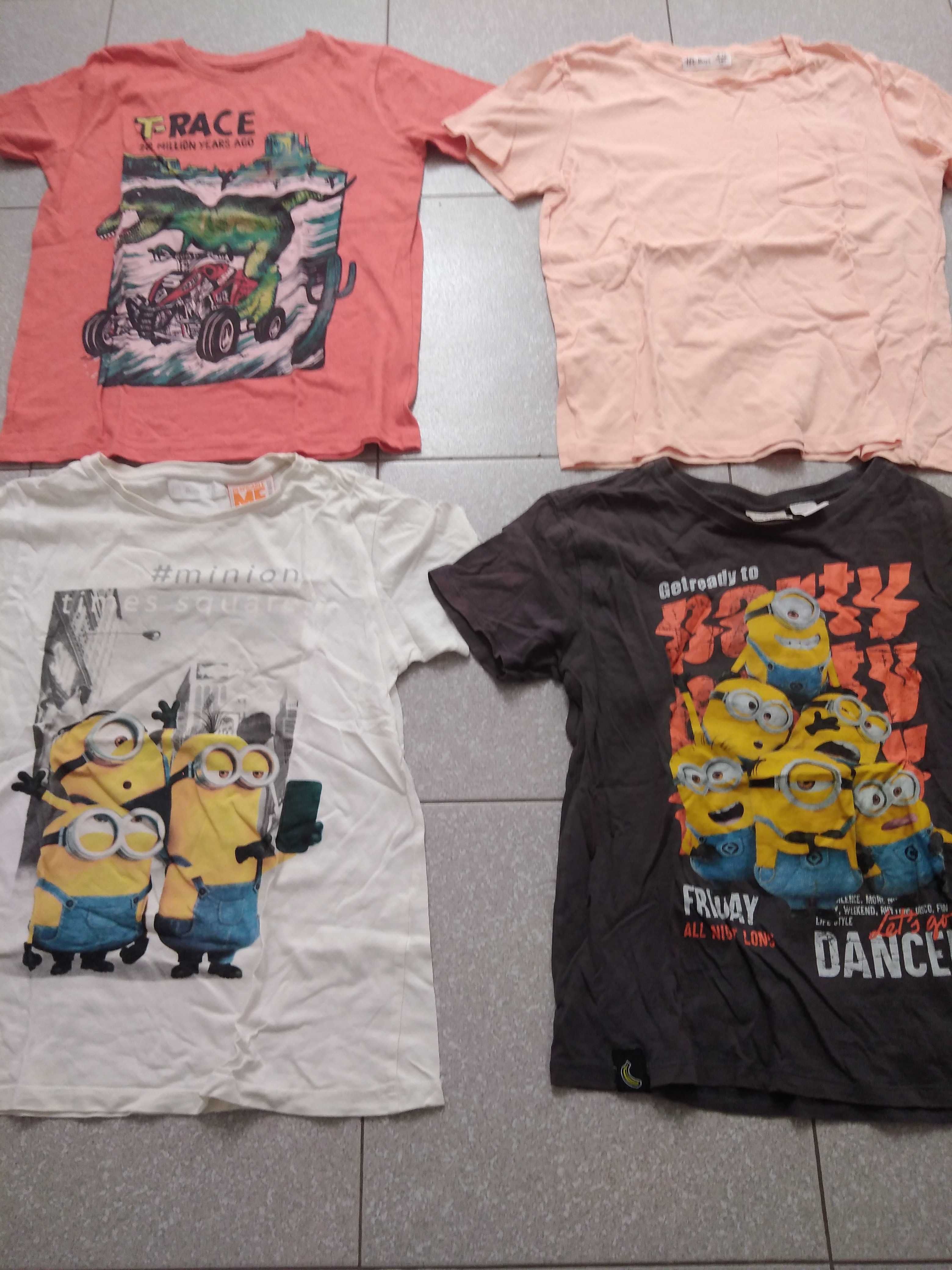 T- shirts em muito bom estado