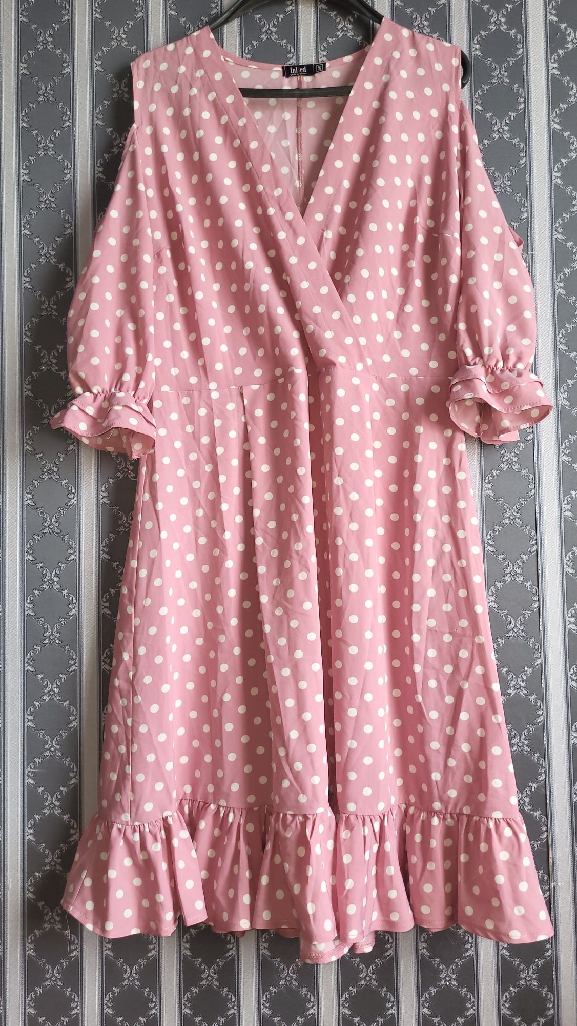 Платье воланы розовое в горошек Inred L-XL