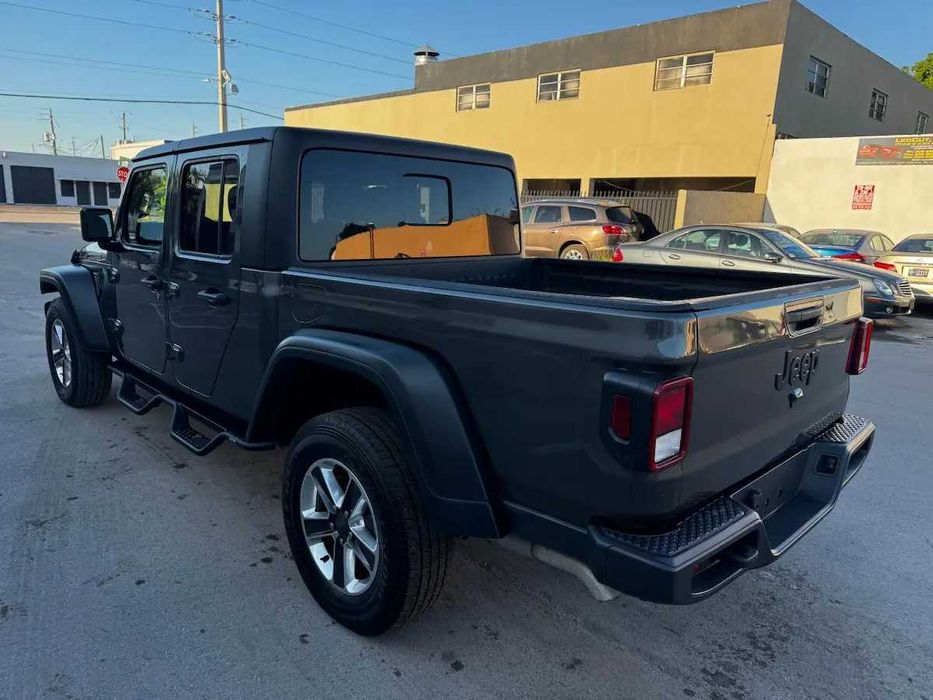 Бампер Jeep Gladiator розборка шрот
