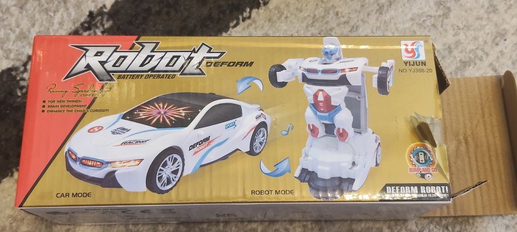 Auto robot na baterie