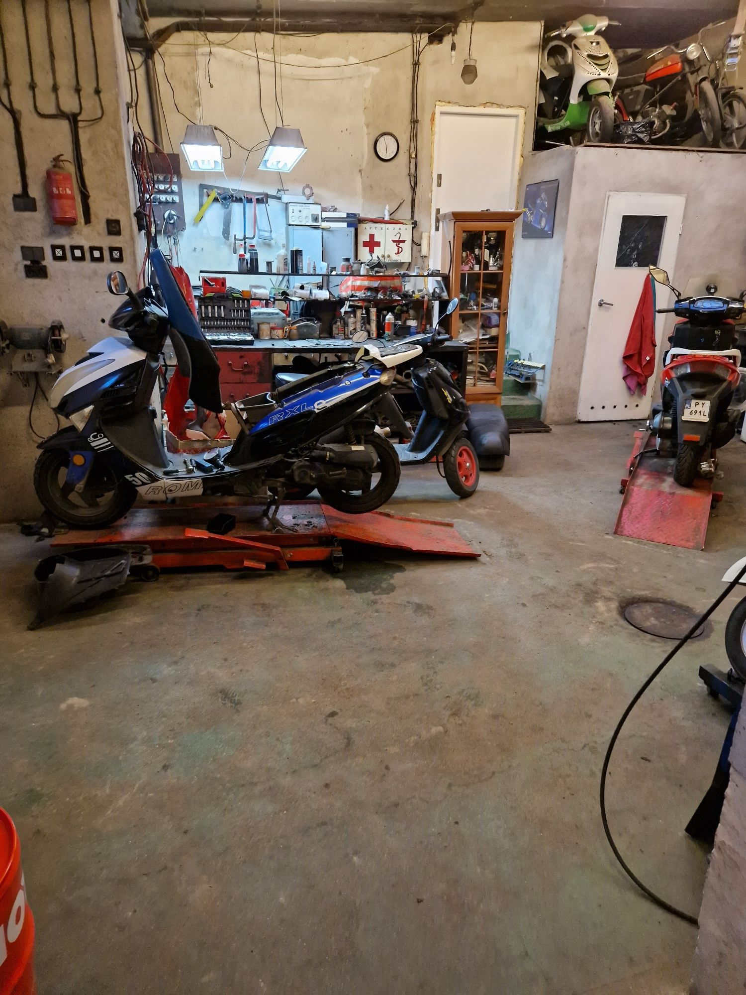 Naprawa skuterów motocykli quadów  poznań .TRANPORT  150ZŁ