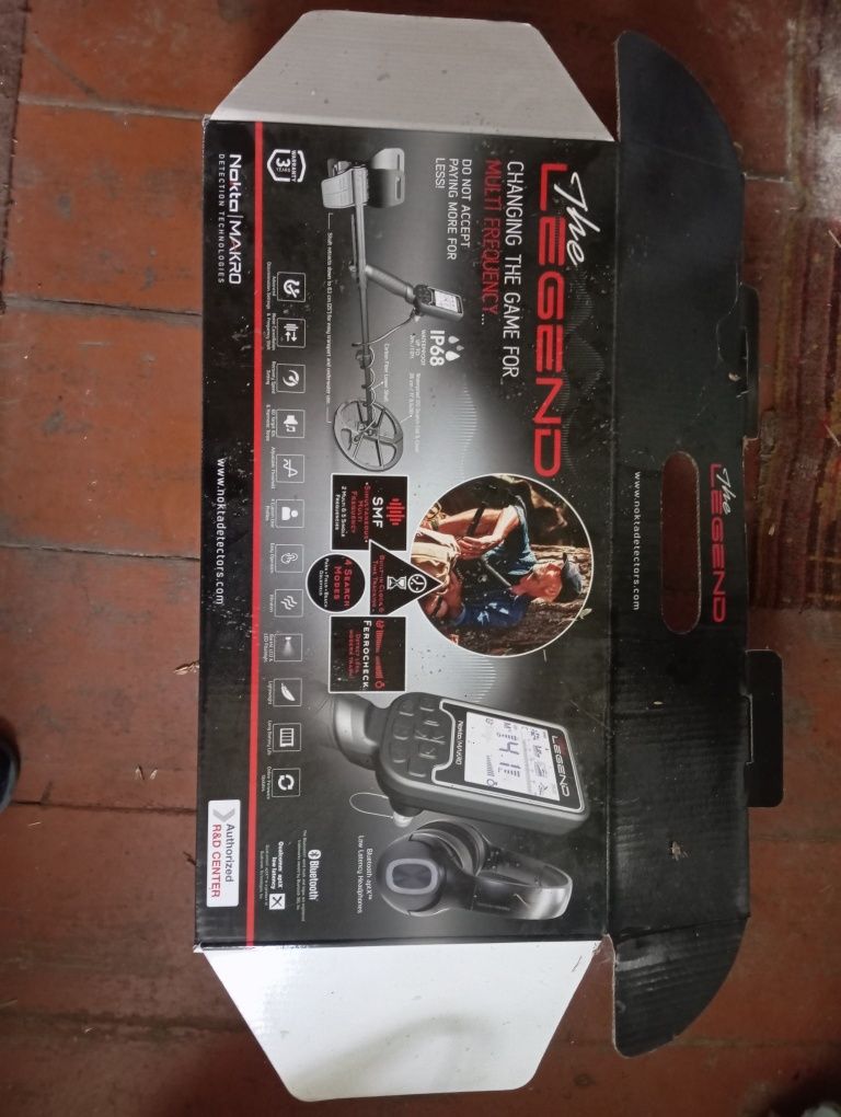Погружной металлоискатель Nokta Makro Legend