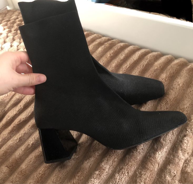 Ботильони Zara  , ботінки на каблуку