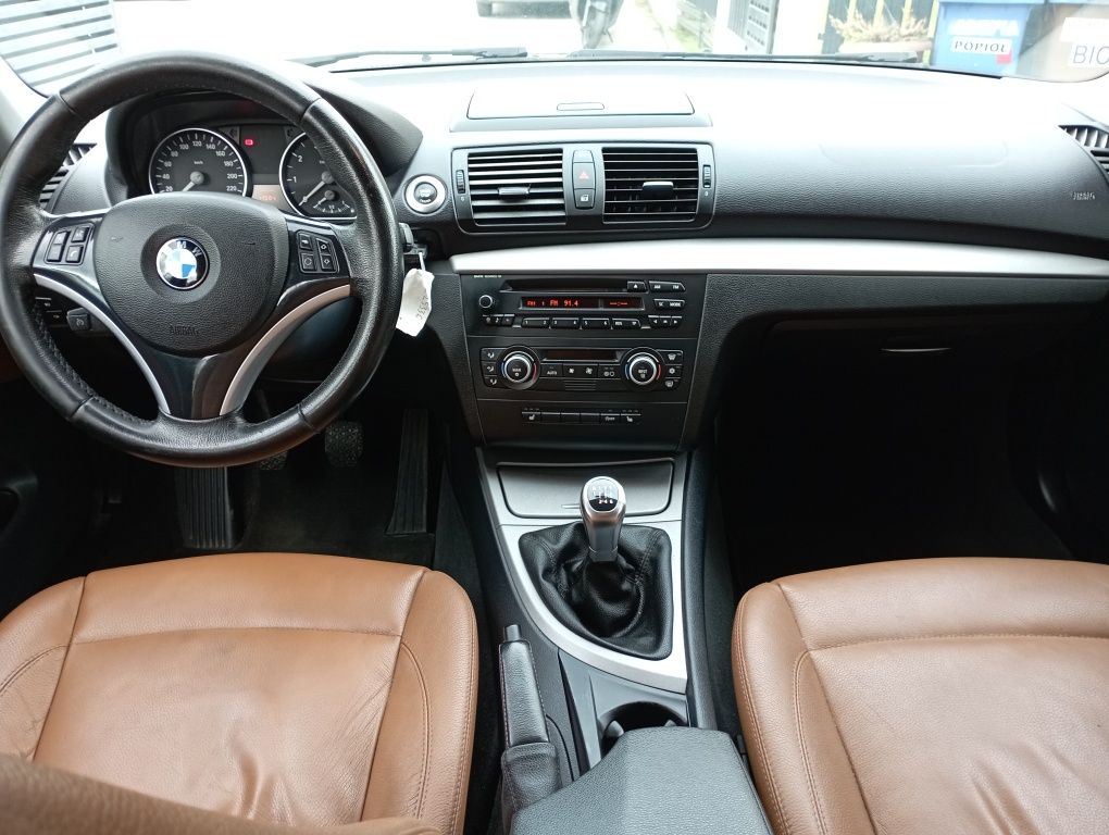 BMW seria 118i, 2xkoła, rej.12.2007r