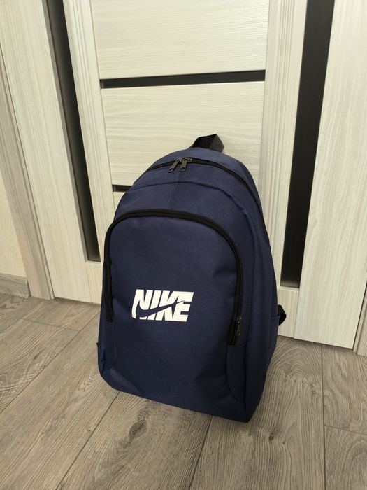 Рюкзак спортивний  похідний дорожній Nike