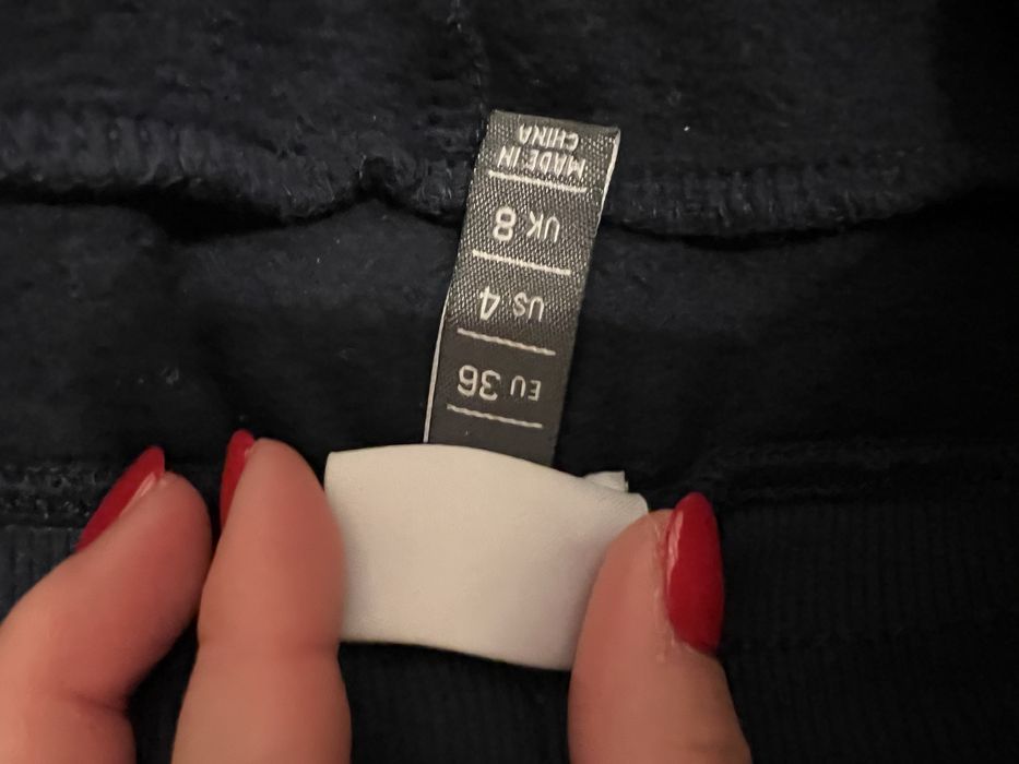 Dresy z Elesse Damskie