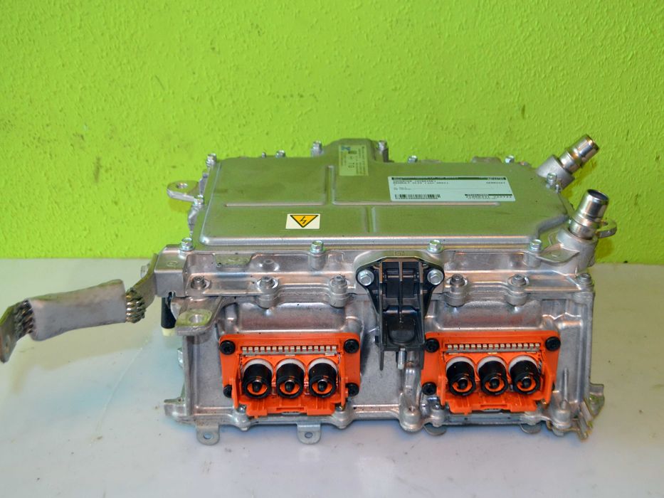 Inverter Falownik RENAULT CLIO Hybrid