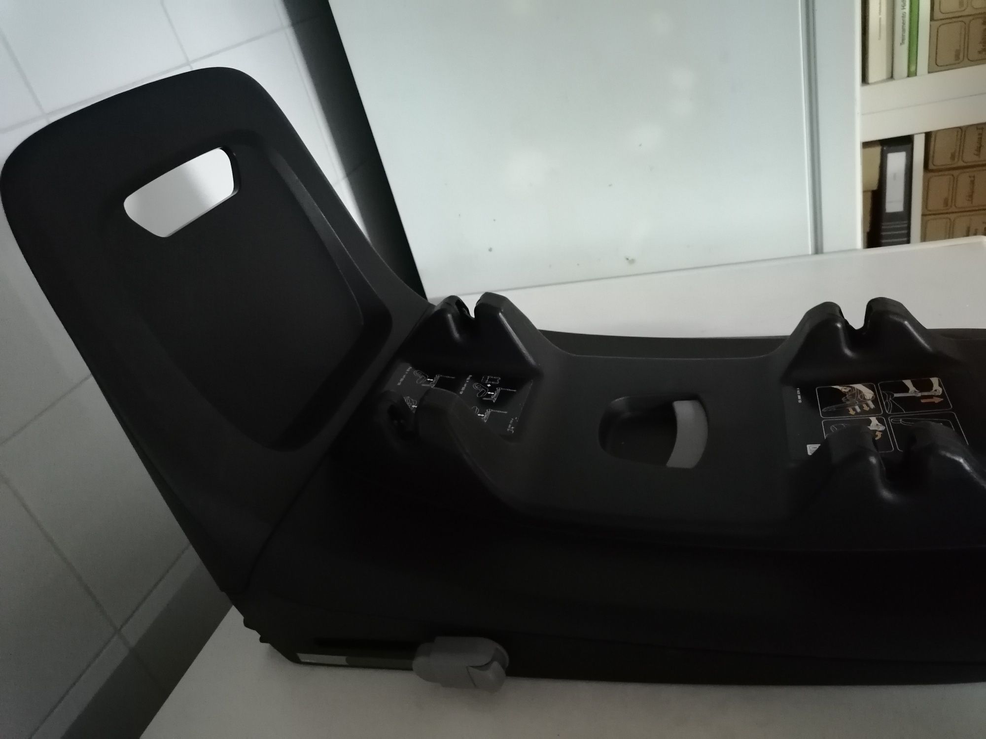 Cadeira auto / babycoque Recaro Avan + base isofix