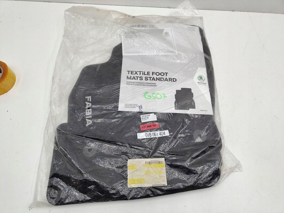 skoda dywaniki welurowe komplet dywaników welurowych 6vb061404