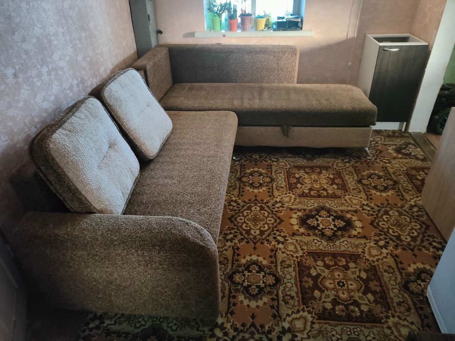 Продам угловой диван
