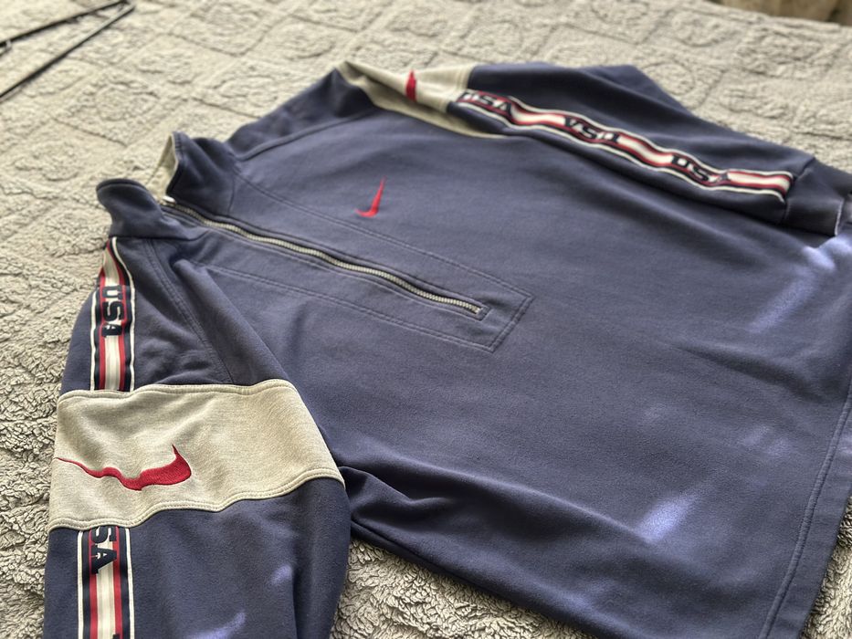 90s Nike 1/2 Zip Sweatshirt (L)