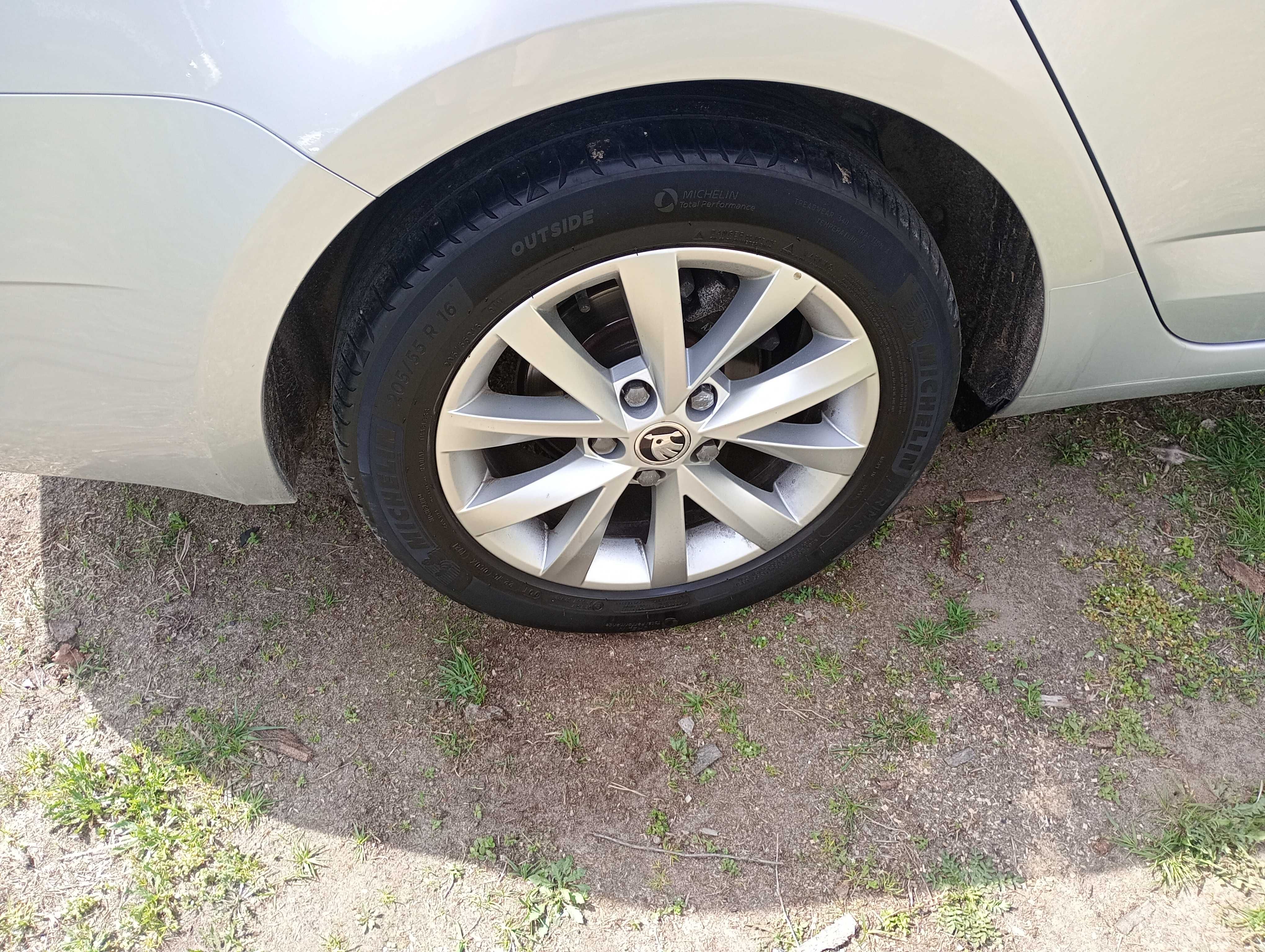 Skoda Octavia 1.6 TDI DSG FV 23%