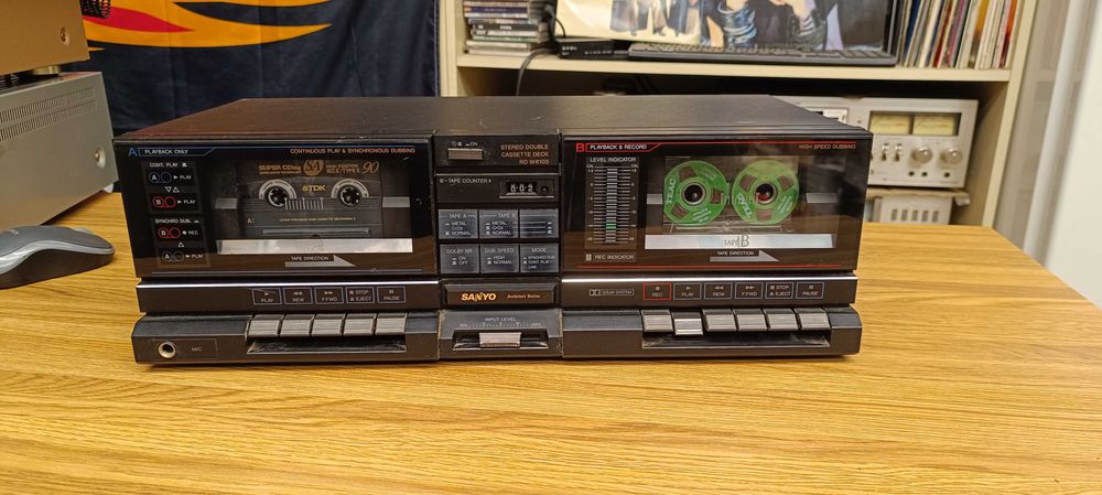 Кассетна дека Sanyo RD-W6105