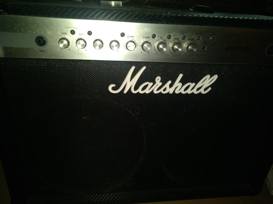 Wzmacniacz gitarowy Marshall