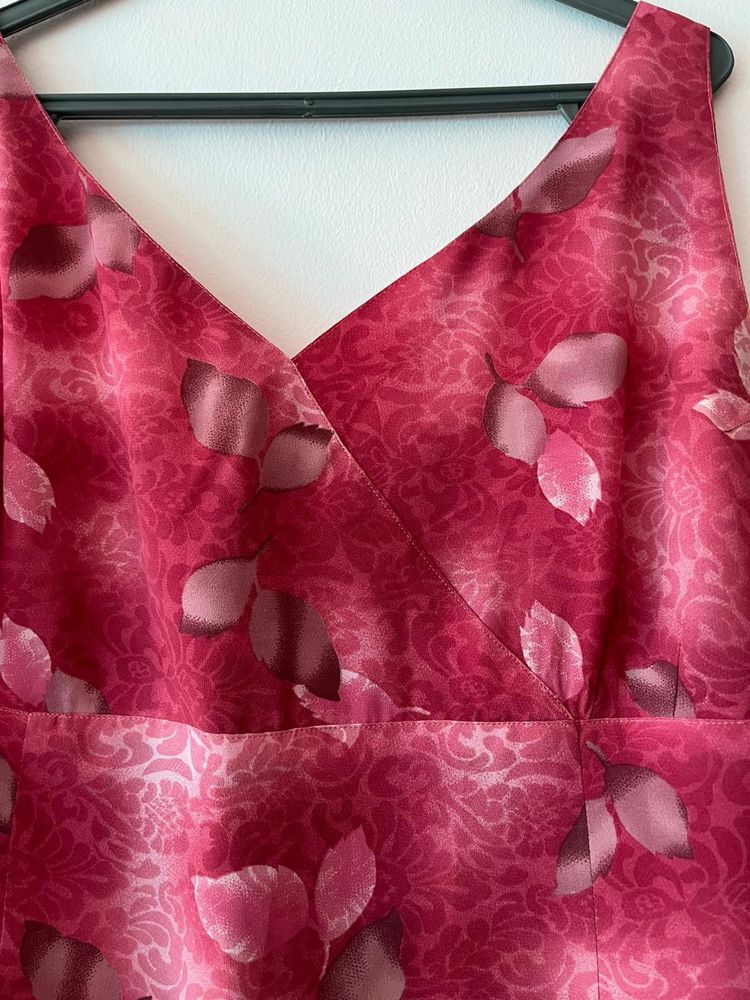 Vestido de cerimónia de senhora tam XL como novo forrado