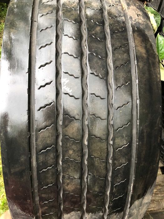Вантажна шина CONTINENTAL 385/55 R22,5 ContiHybrid HS3, грузова резина