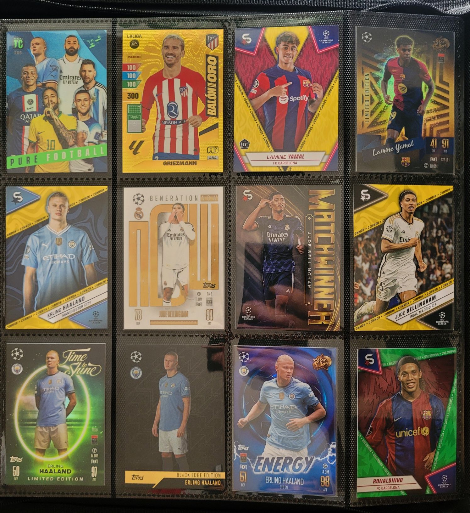 Cartas Colecionáveis de Futebol da Topps e Panini