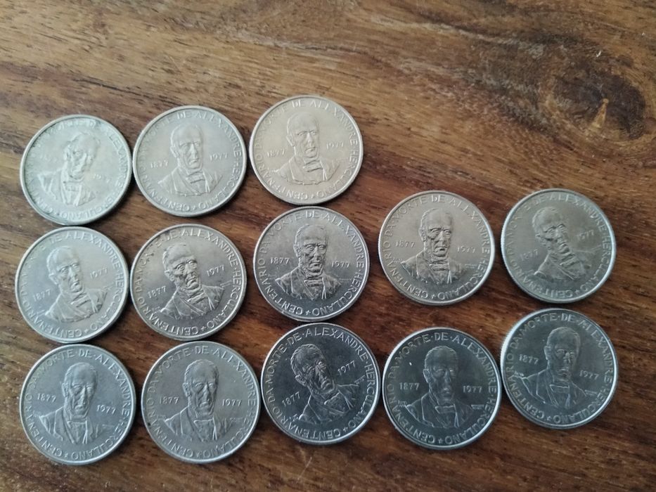 Lote de 13 moedas 2,5 escudos.