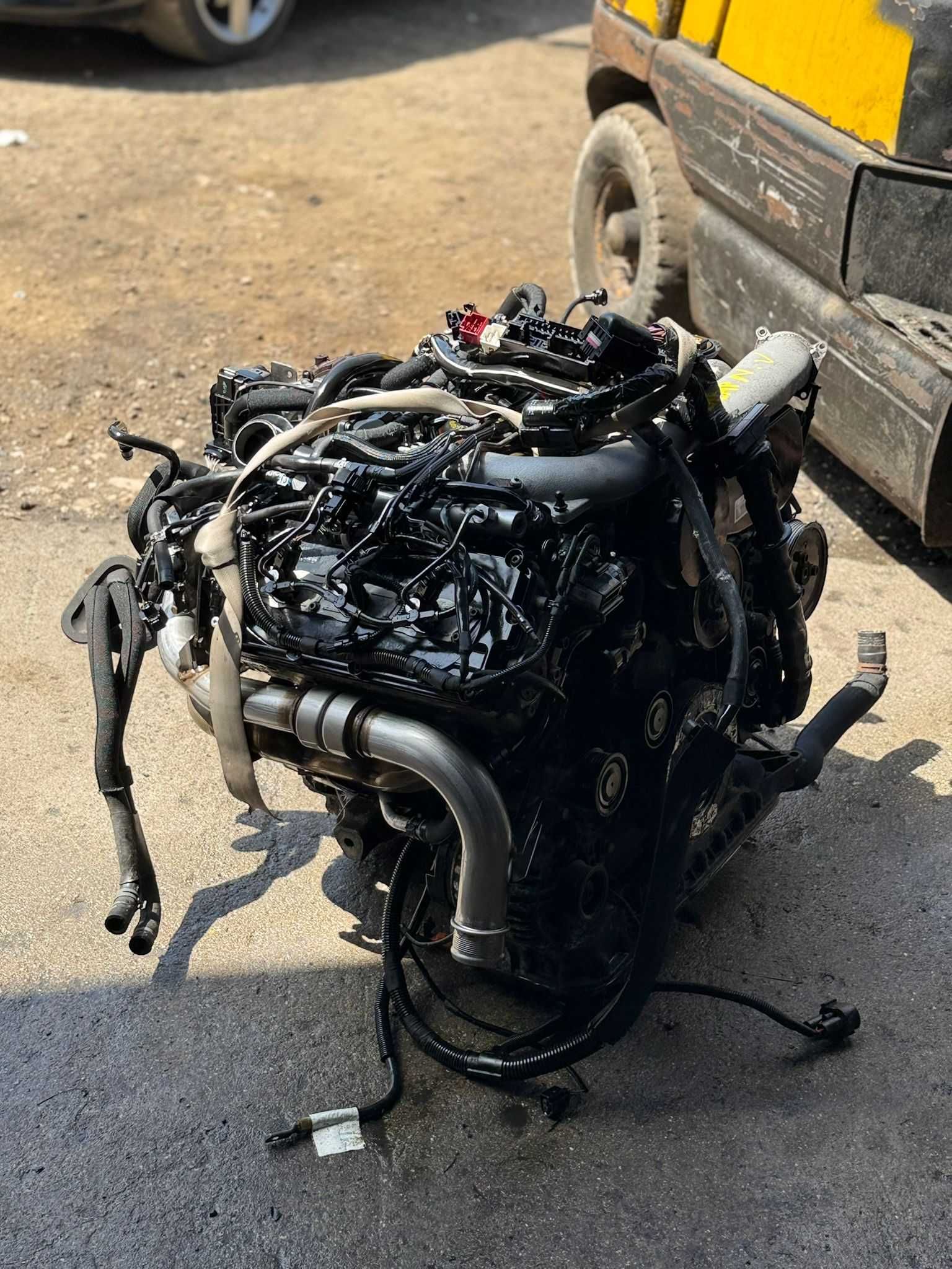 Motor REF : CAP  Audi A5 Quattro 3.0 TDI V6 24V