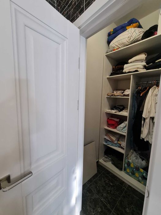 Хозяйский частный дом с гаражом на Таирова Левитана Королева