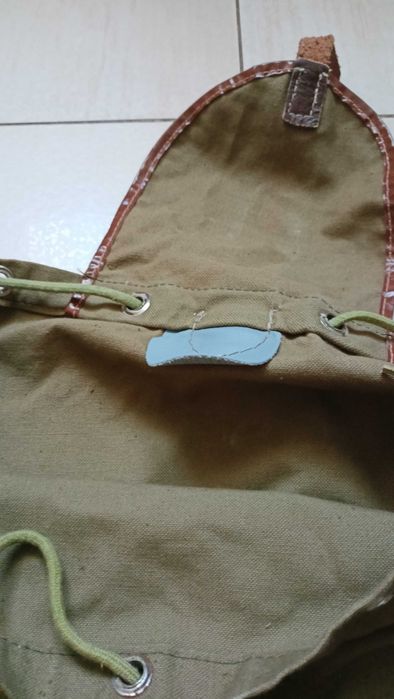 Stary plecak wzorowany na Hitlerjugend
