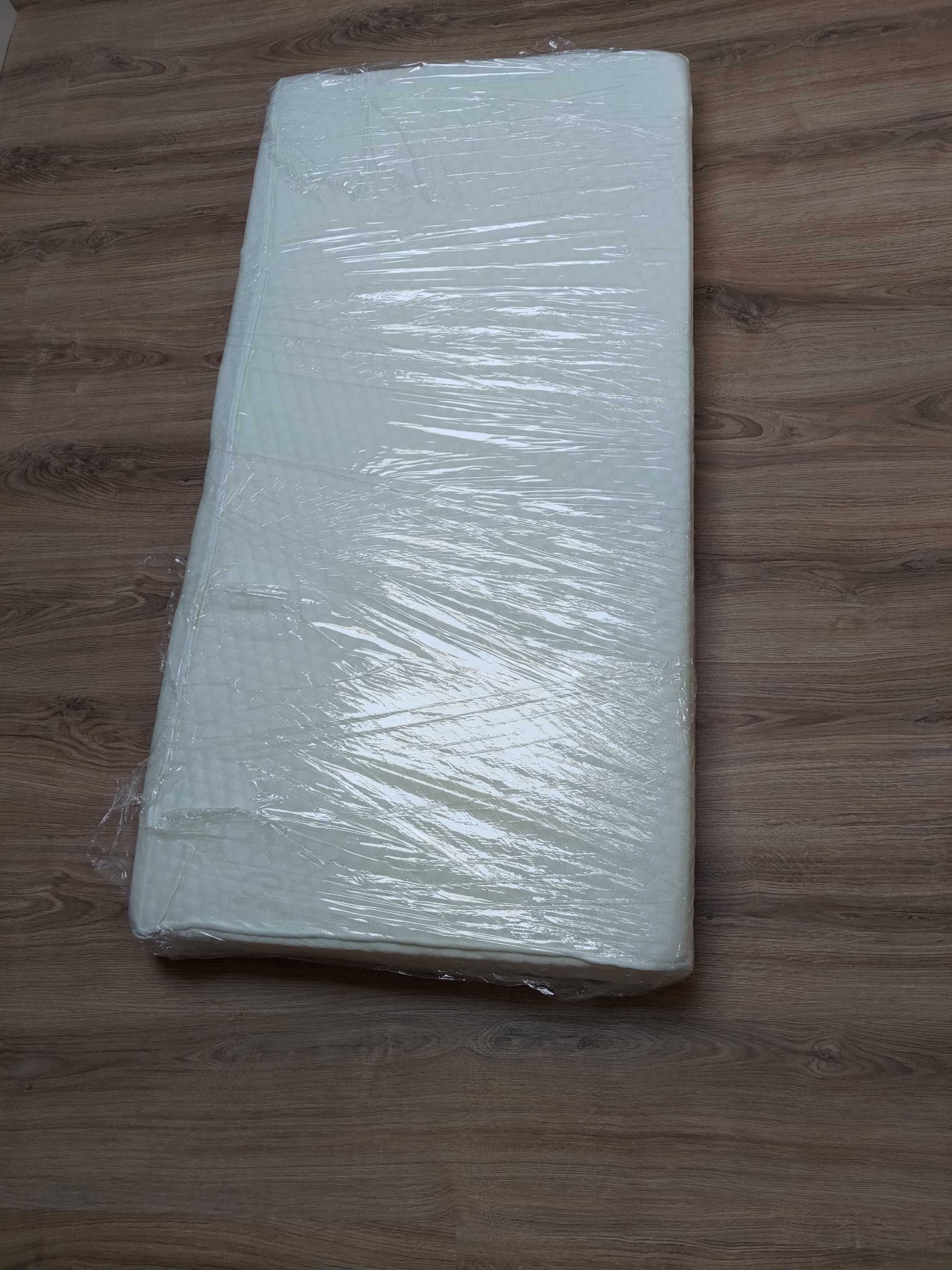 Hevea Materac piankowy-lateksowy 60x120 cm