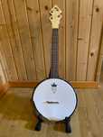 DUKE10 - Banjo Ukulele Tenor