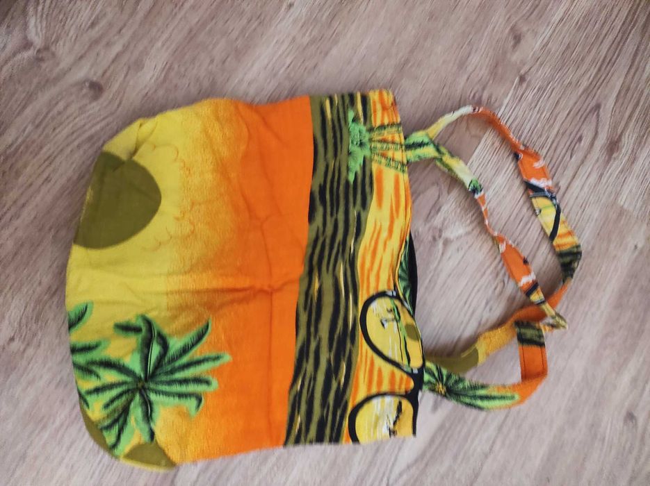 Sacos de Verão em pano e rafia