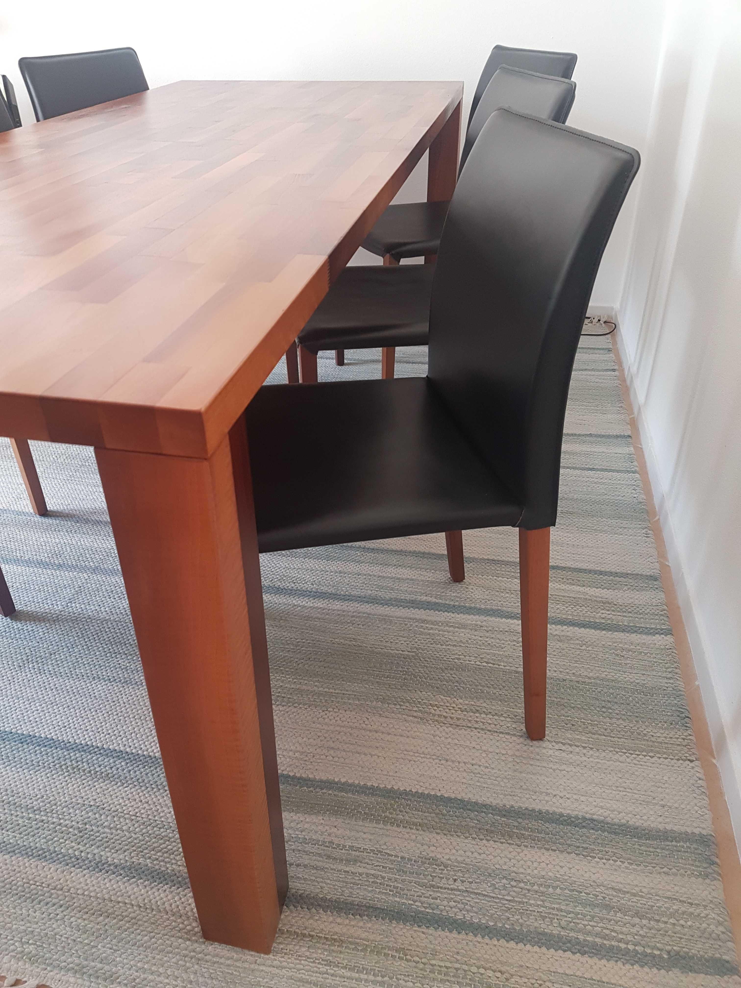 Mesa de sala de madeira nogueira maciça - 220cm x 91cm - origem Suiça