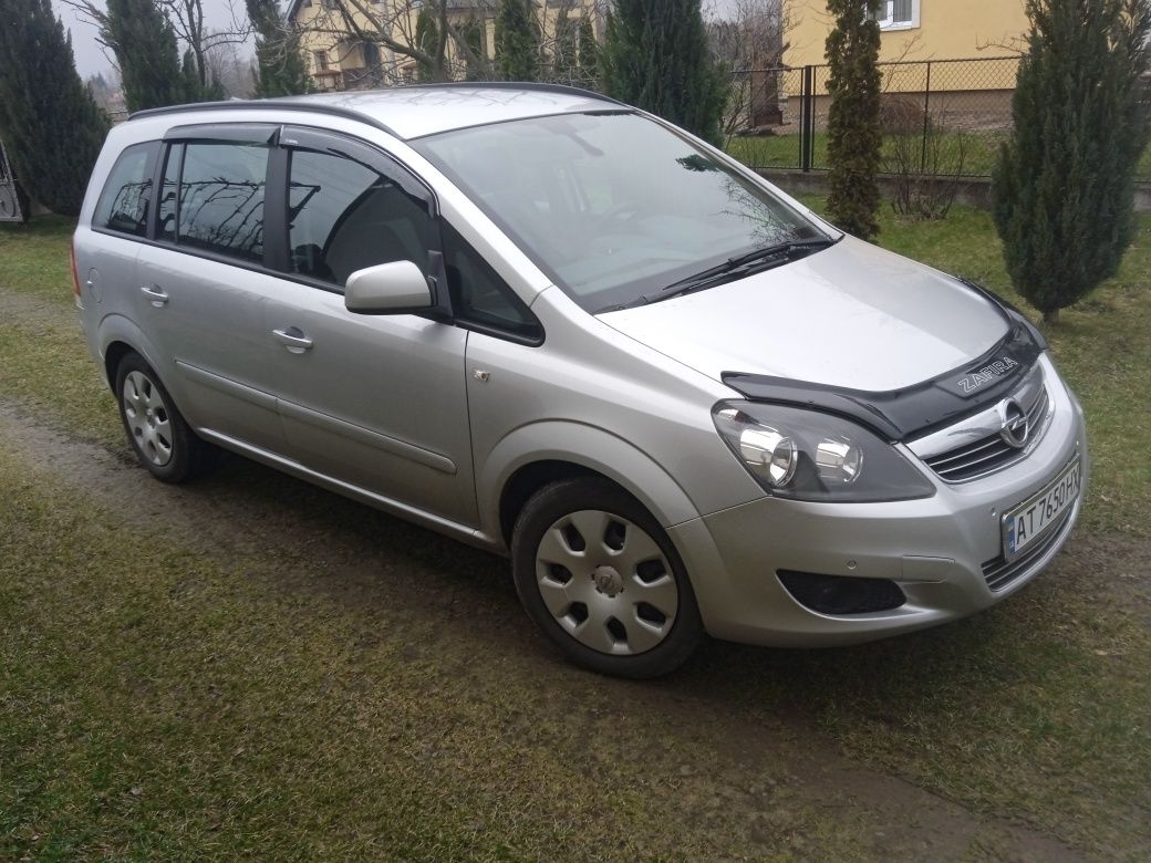 Продам авто Opel Zefira