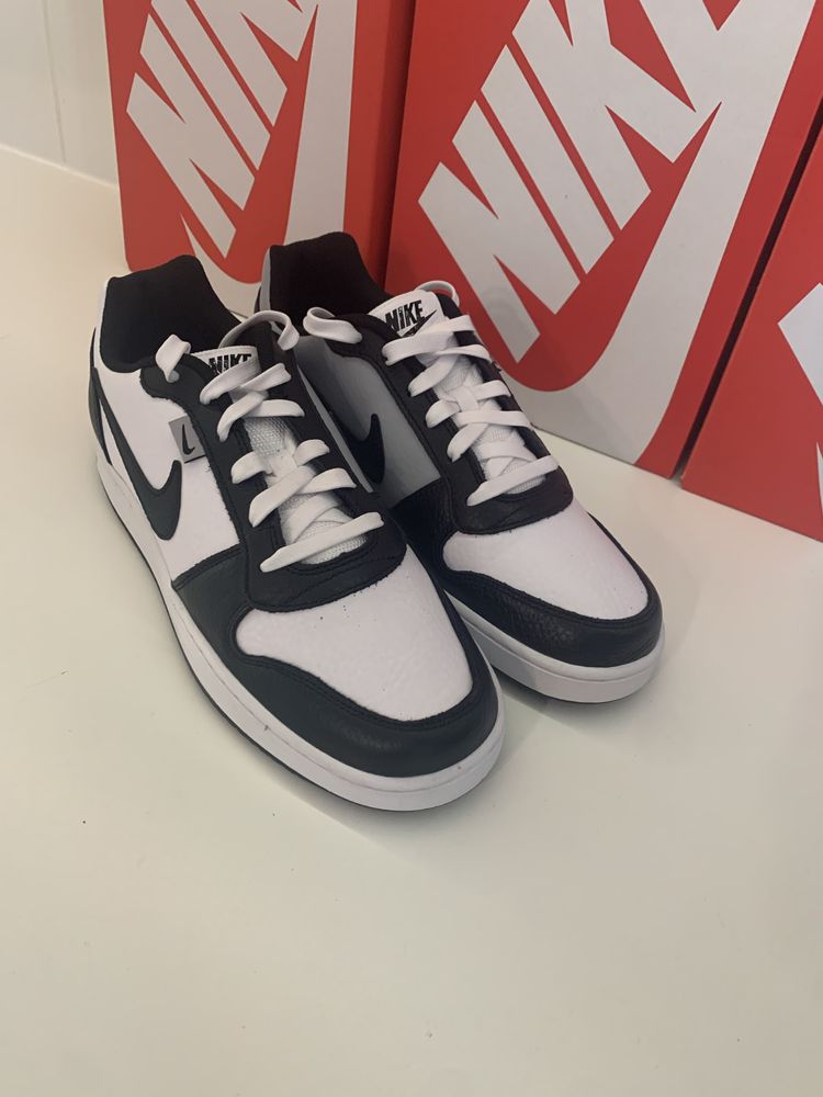 Buty Nike air 43 ebernon low premium