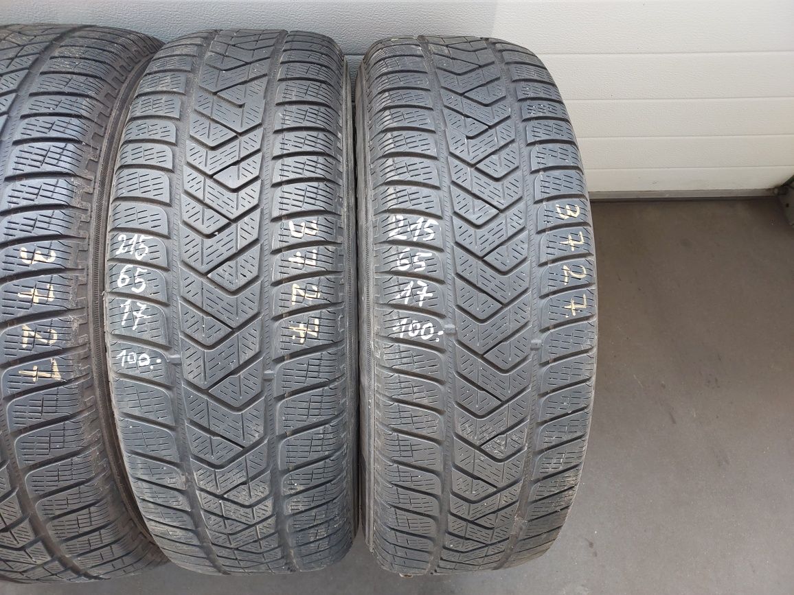 4 opony zimowe Pirelli 215/65/17 99H