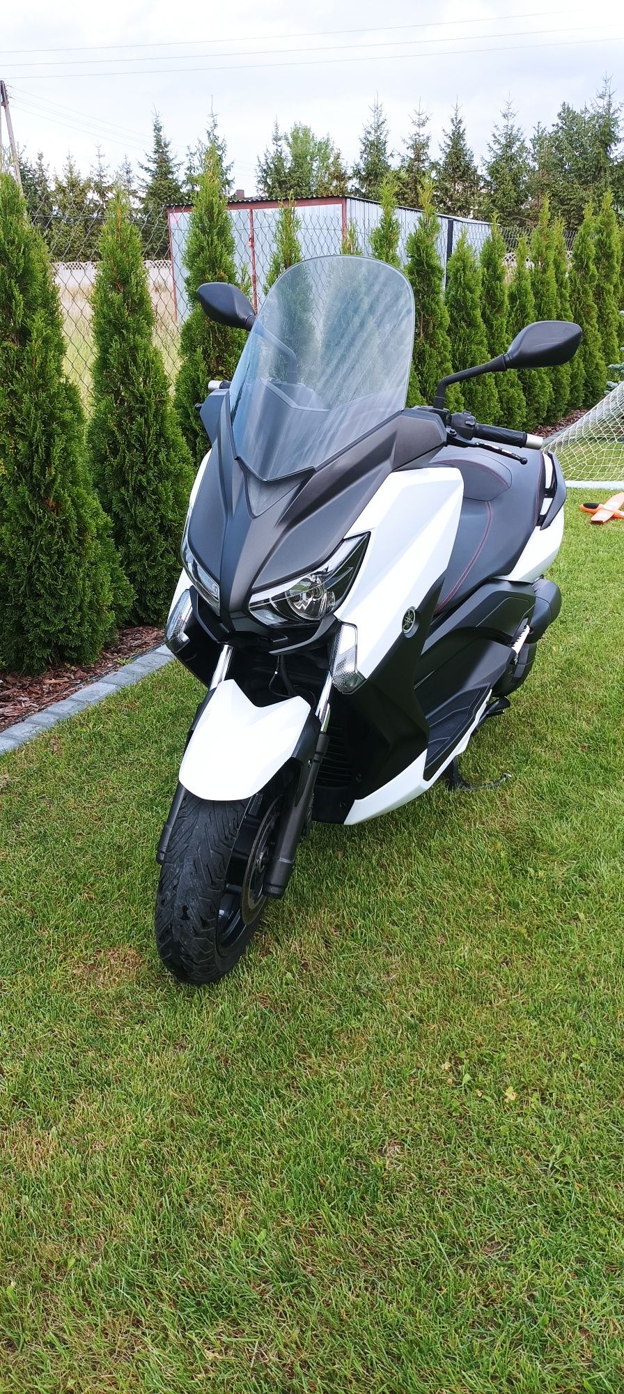 Yamaha  xmax  125