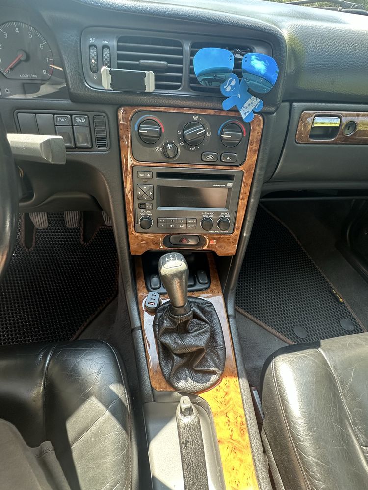 Volvo s70 2.0B(ładne zadbane niezniszczone)