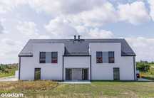 Dom typu czworak z ogrodem i tarasem – 127 m²