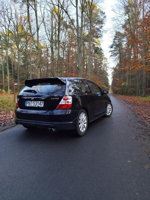 Honda Civic VII Hatchback 1.6 16V Sport Bar 110KM (81kW) 2005