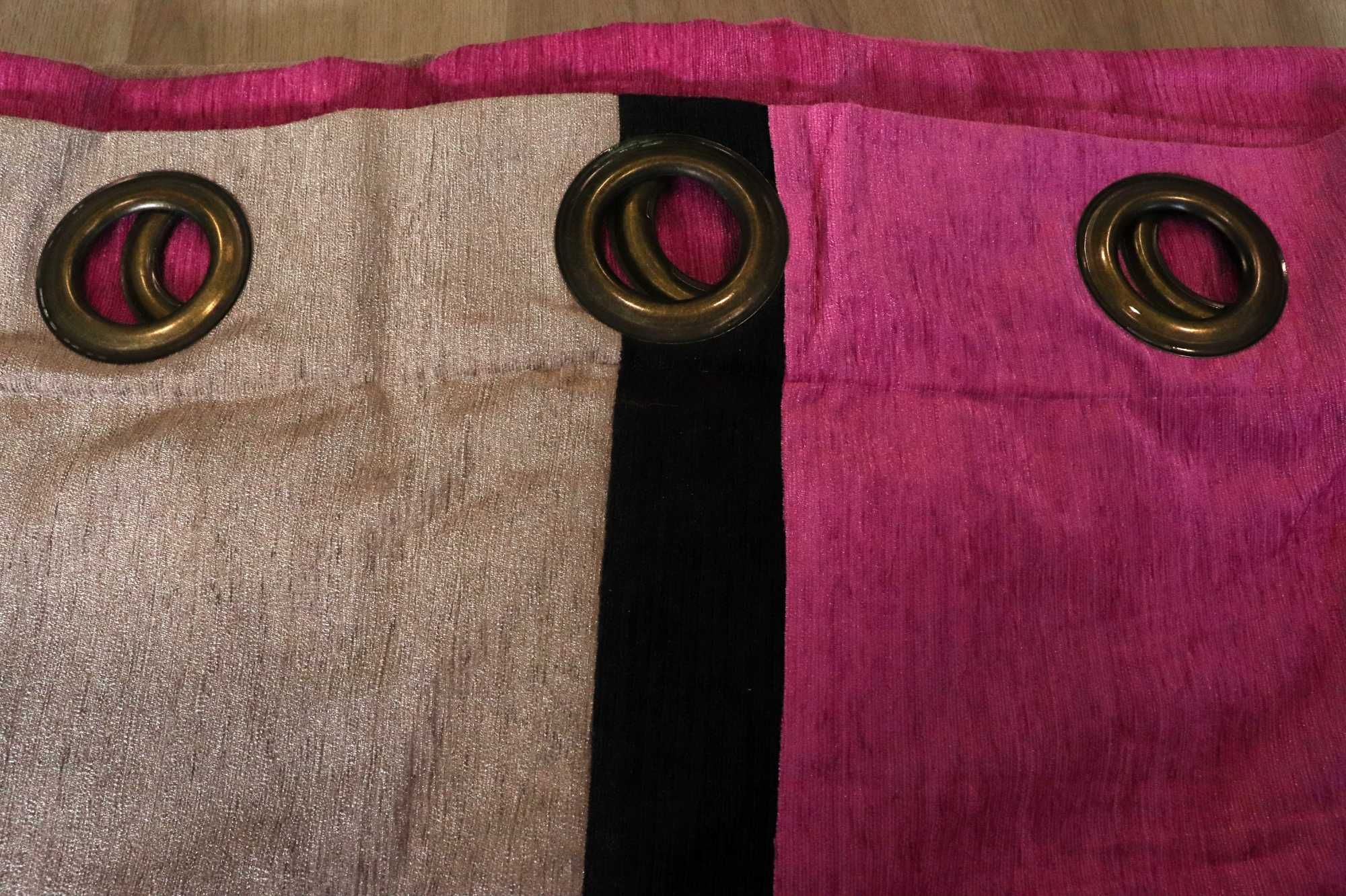 Cortinado de veludo Rosa, risca Preta e Bege com Ilhós com 140x260cm