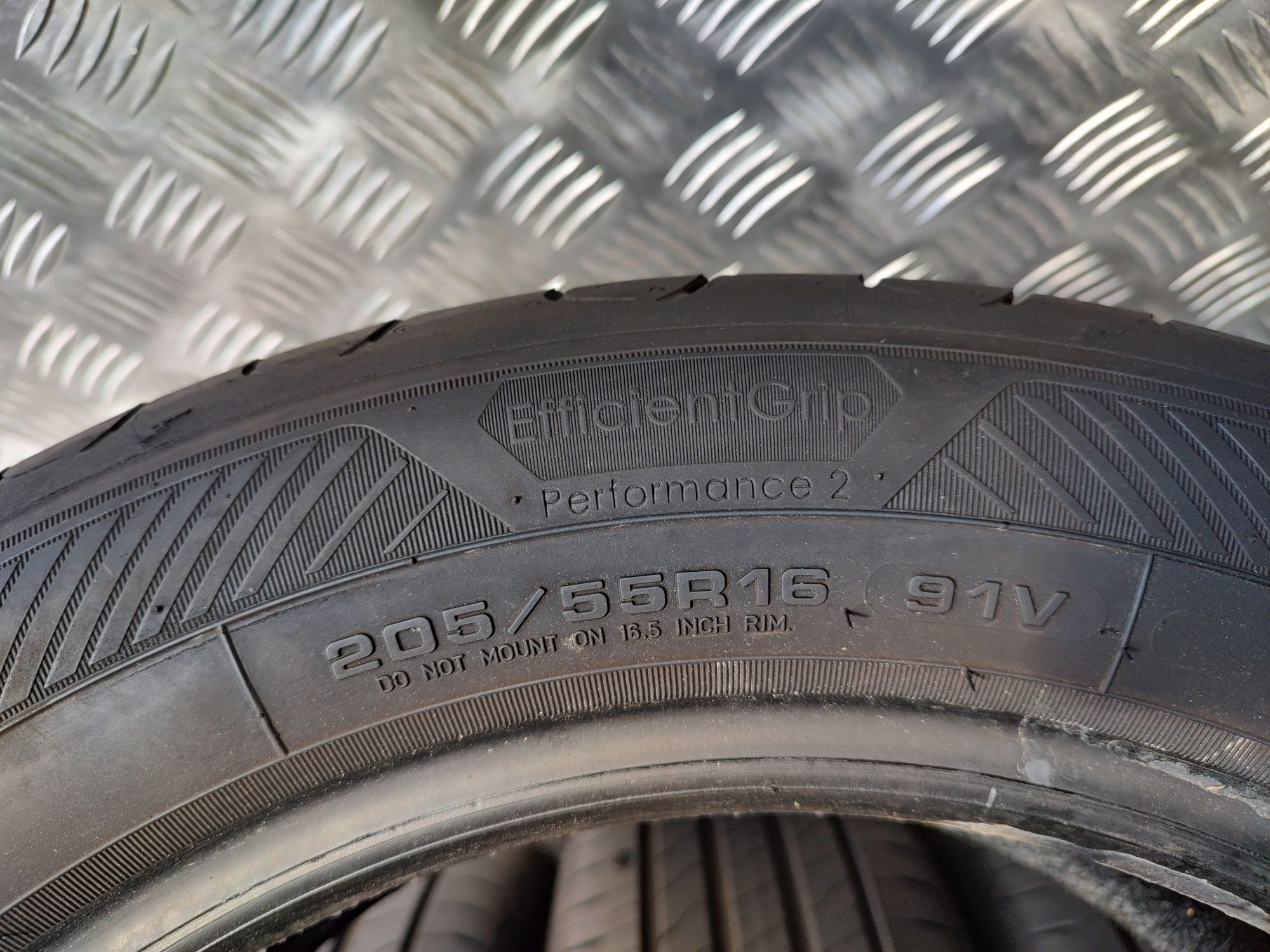 205/55/16 91V Goodyear Efficient Grip jak nowe!
