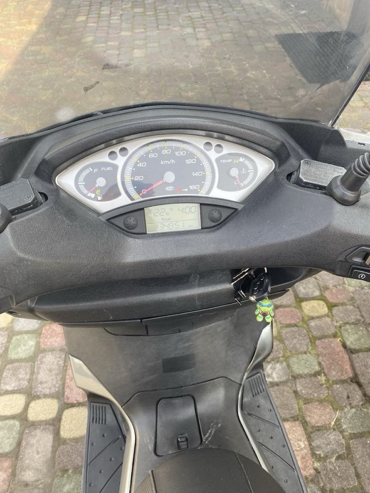 Yamaha XMAX 250i