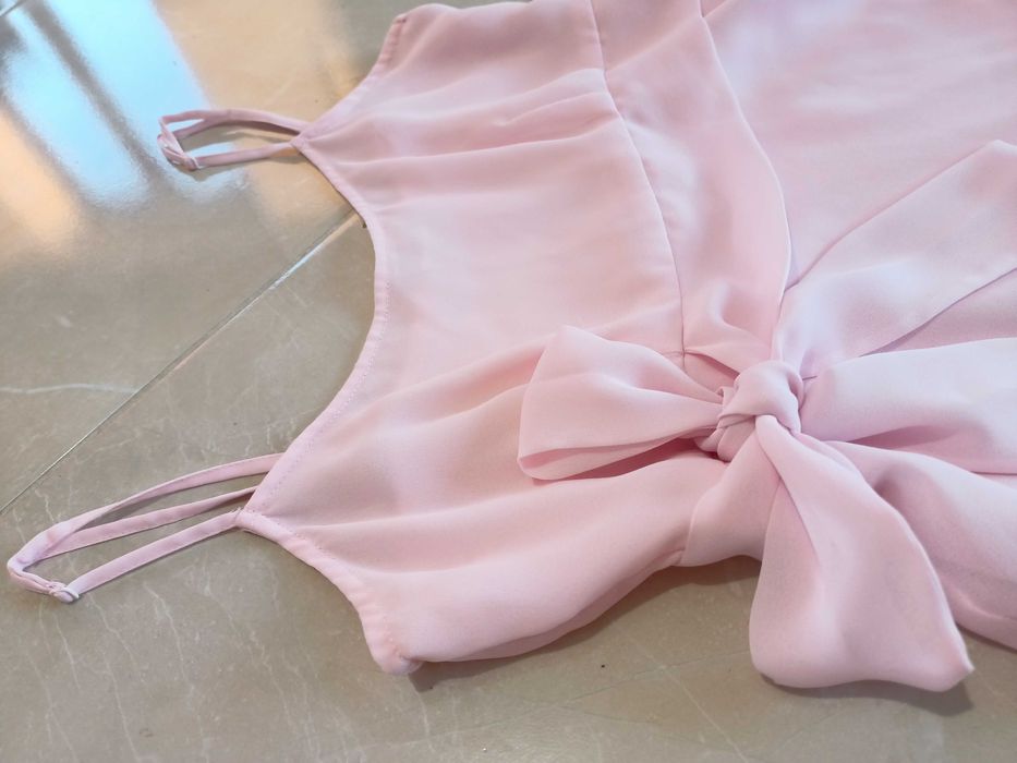 Дуже миле гарне рожеве плаття на випуск,вечірку, весілля, брительки