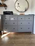 HEMNES Komoda, 8 szuflad, szary bejcowane, 160x96