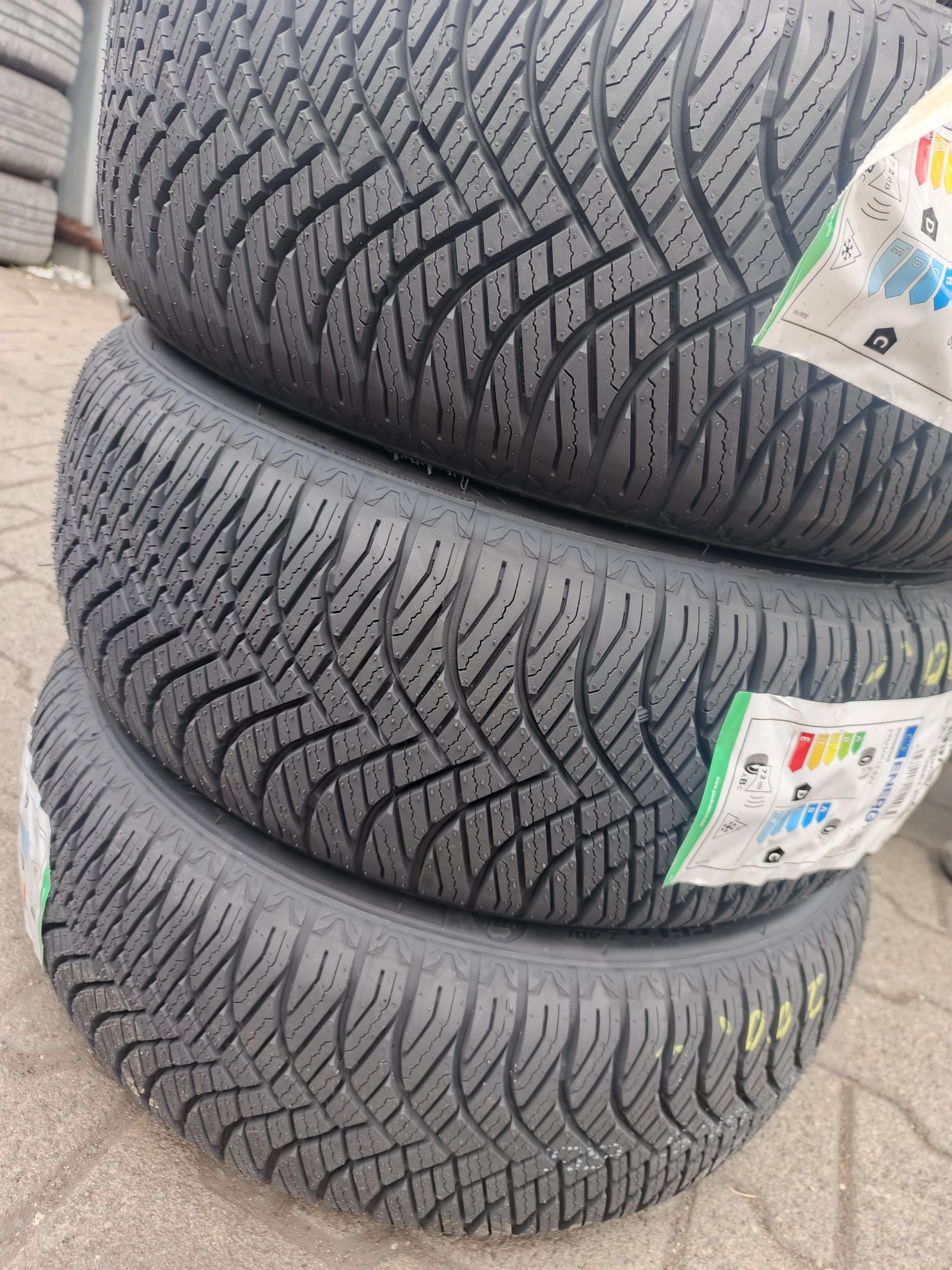 Nowe opony wielosezonowe 195/50/15 Goodride 2025r