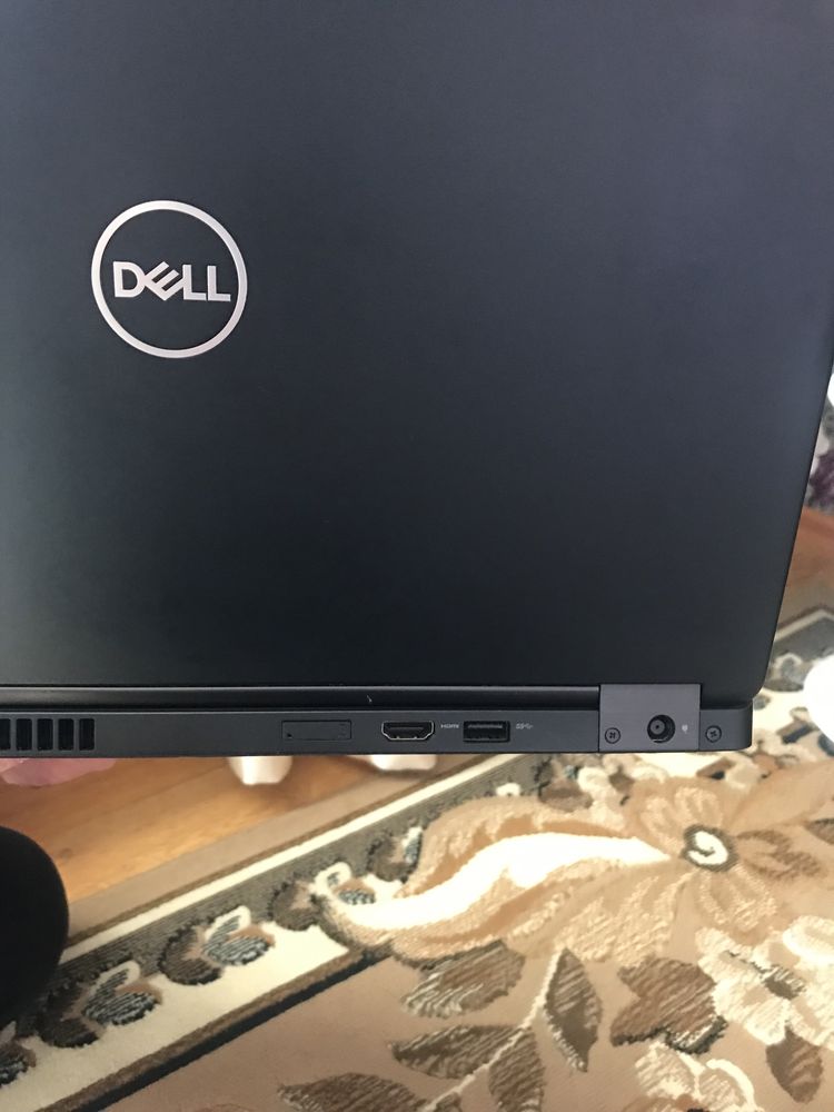 Ноутбук Dell core i5 8 gen