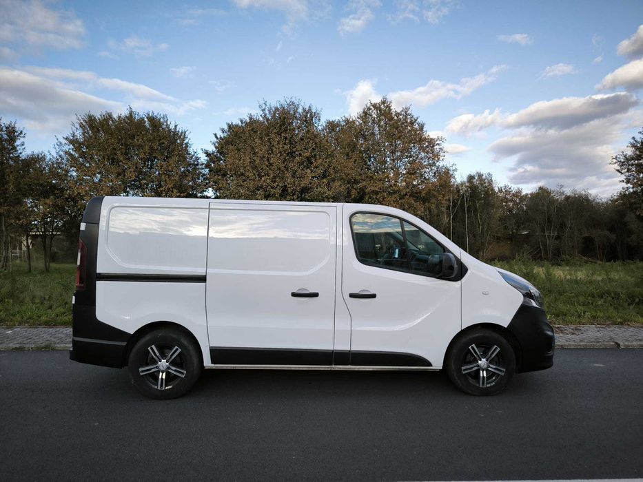 Opel Vivaro Furgão 3 Lugares