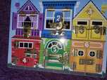 Tablica manipulacyjna zamknięcia Melissa&Doug Drewniana