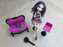 Lalka Monster High – Spectra Vondergeist + akcesoria