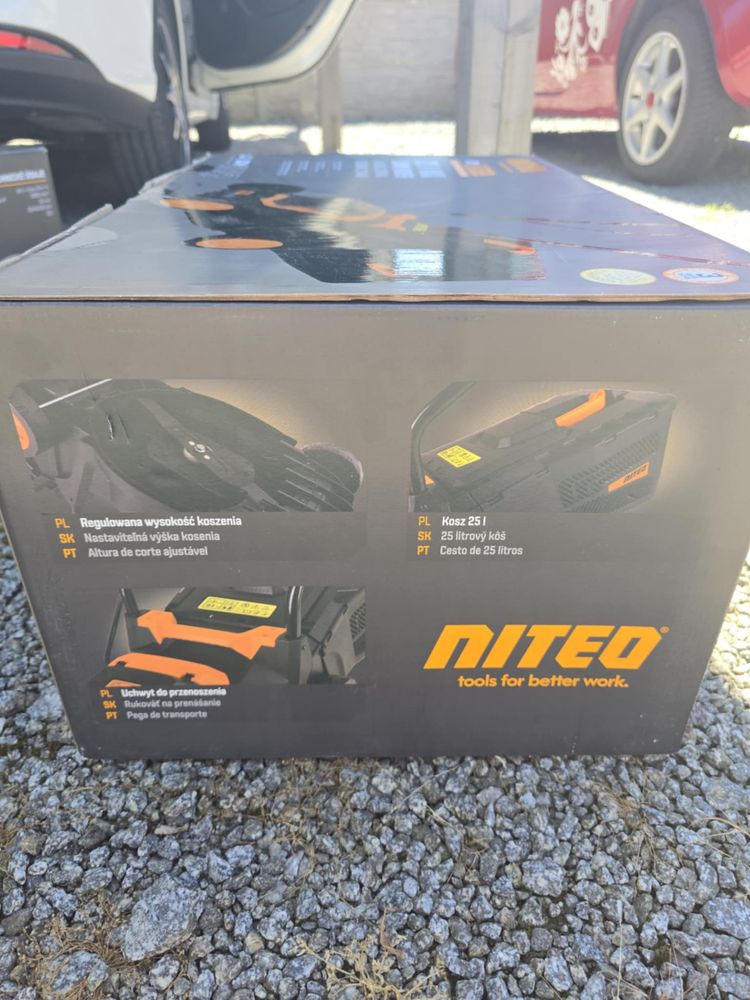 Kosiarka akumulatorowa NITEO 20 V Max