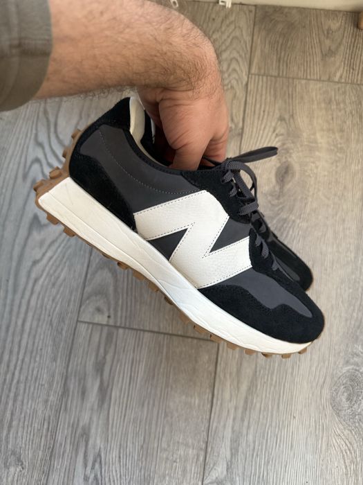 Ідеал стан як нові кросівки new balance 327 41,5-26,5см оригінал