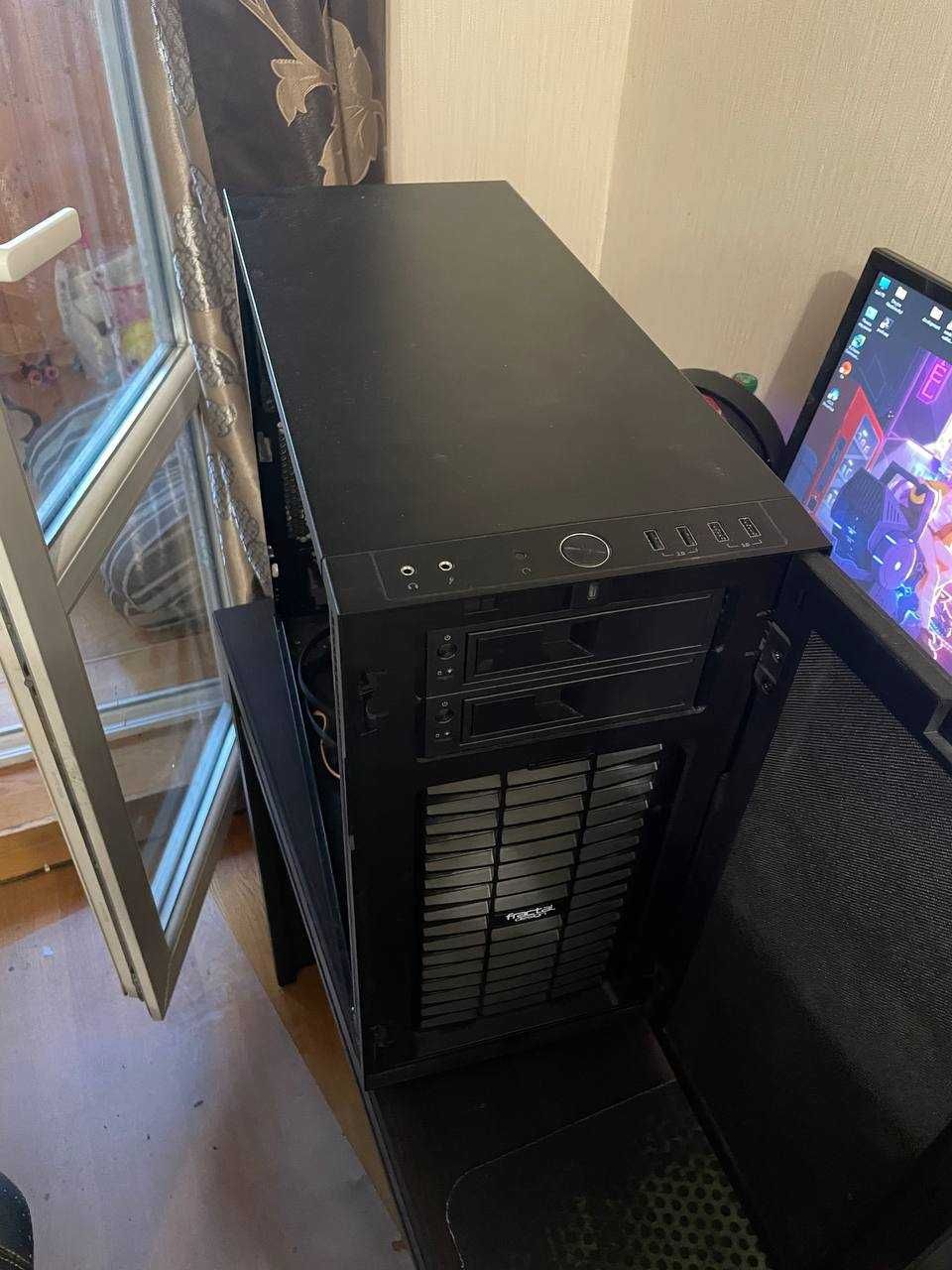 Fractal Design Define R5 Black (з відсіками для HDD та гарячої заміни)