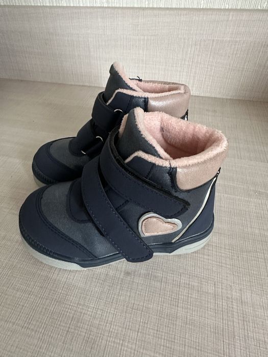 Зимові ботинки для дівчинки рр 24, 14,6 см